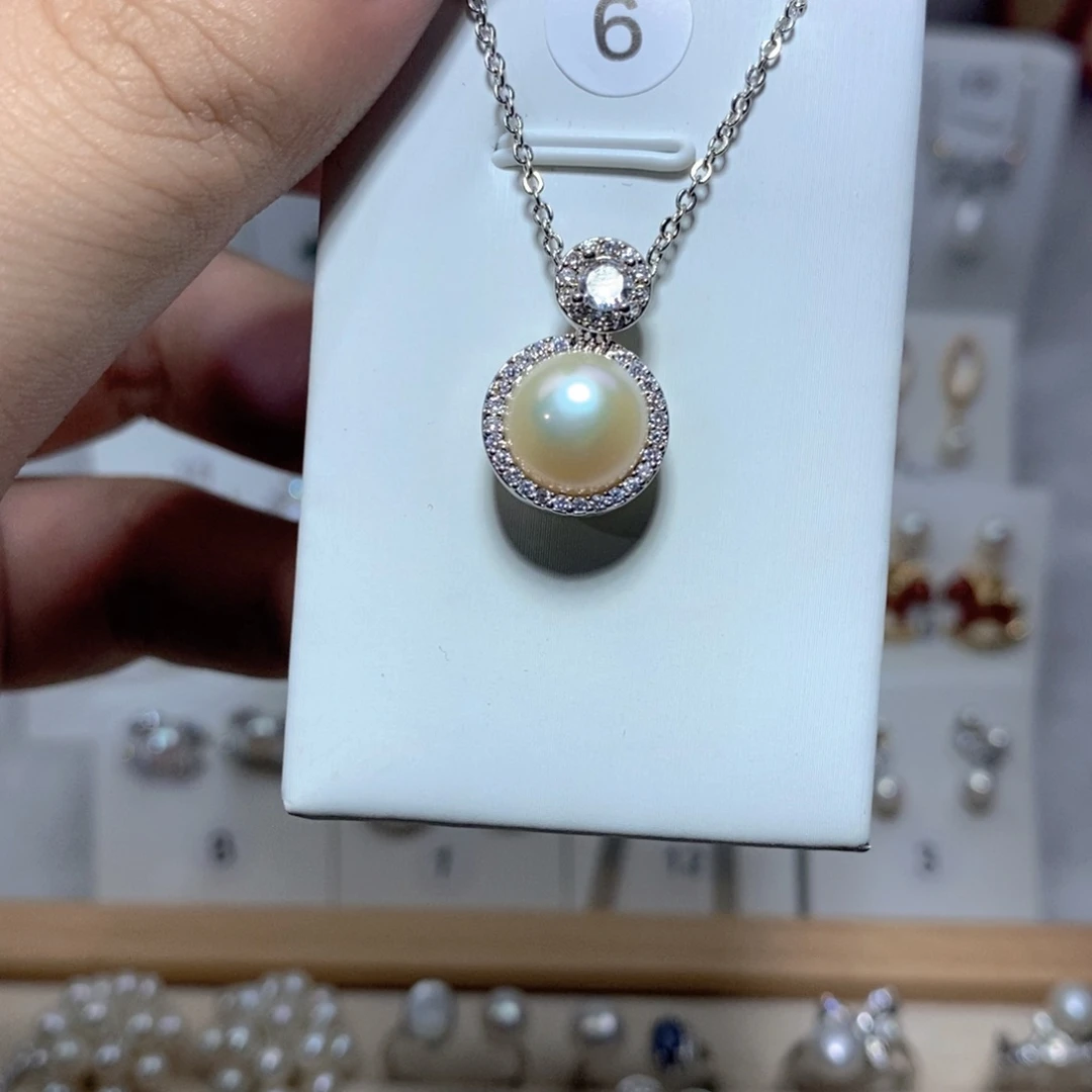 银S925镶嵌淡水珍珠耳饰