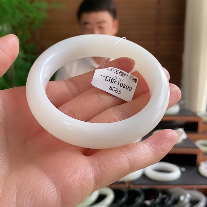 和田玉手镯未镶嵌8085