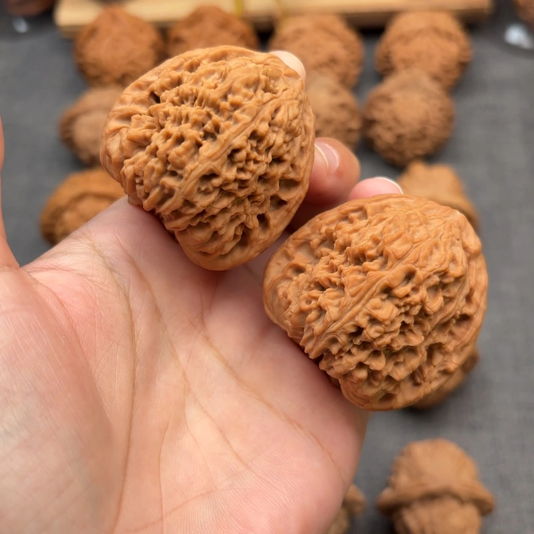 ᠣ***ᠯ吊坠文玩核桃三角疆44