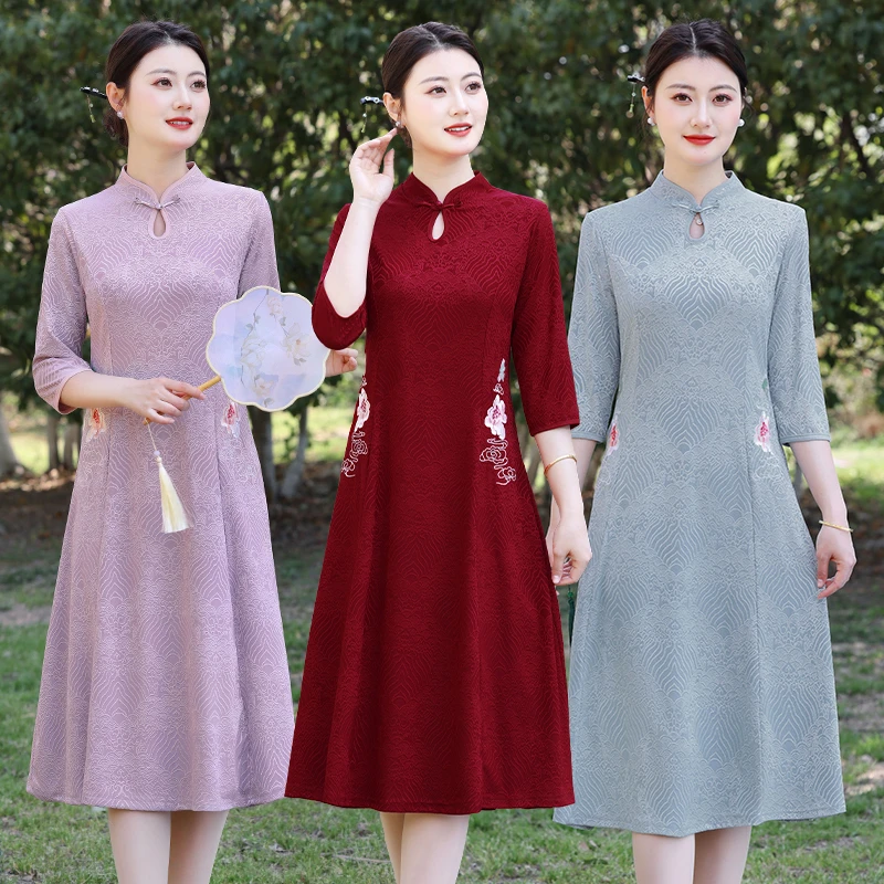喜婆婆婚宴装改良旗袍长袖2025新款连衣裙高贵妈妈十一参加婚礼服