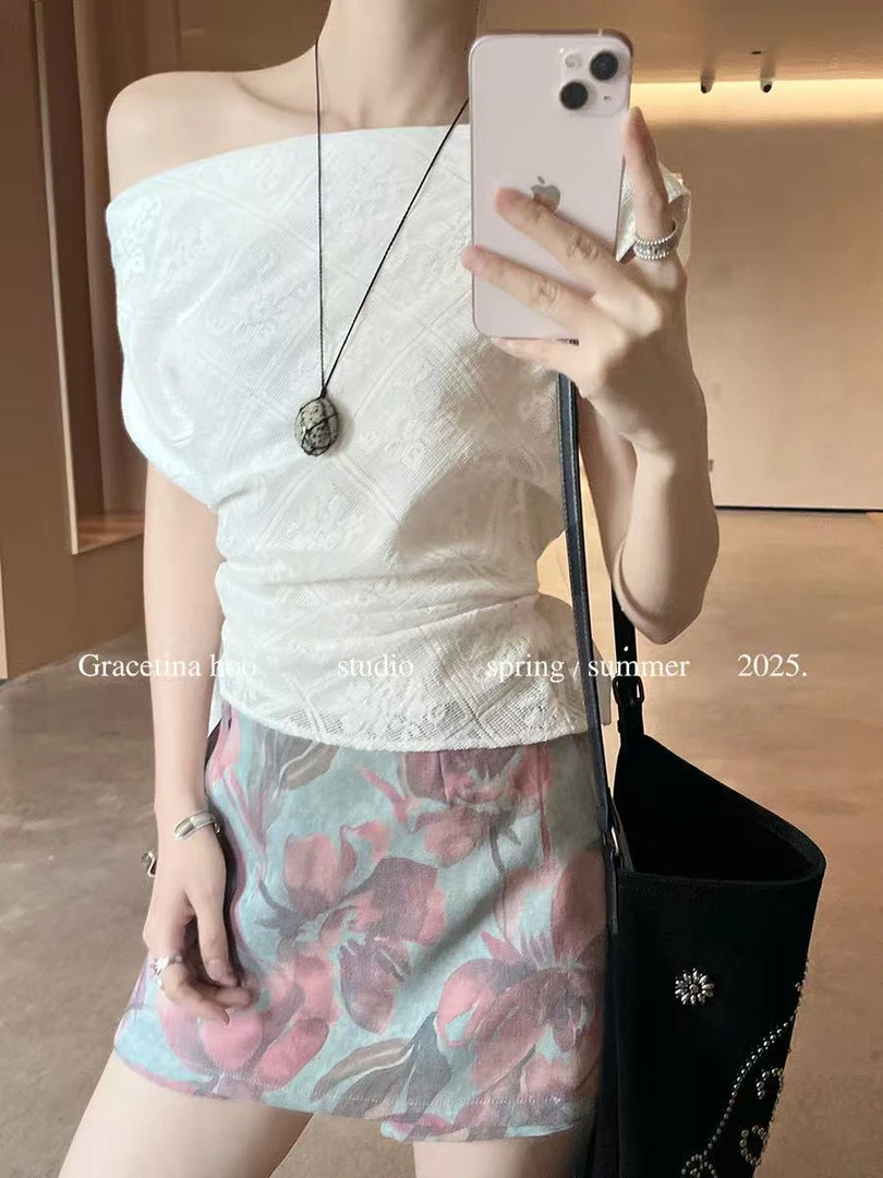 法式斜肩的、不规则蕾丝无袖衬衫上衣（413RCSA912#）GRA