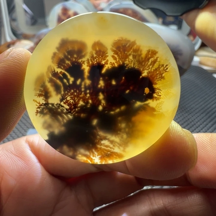 未镶嵌玛瑙/玉髓珠宝奇石