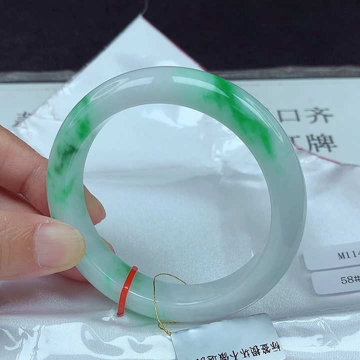 翡翠未镶嵌手镯58圈4946