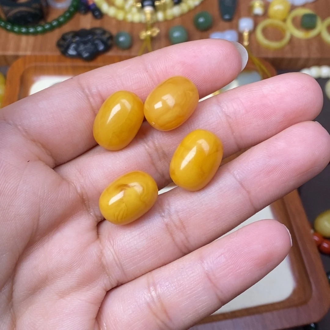 正***E琥珀未镶嵌手链4个