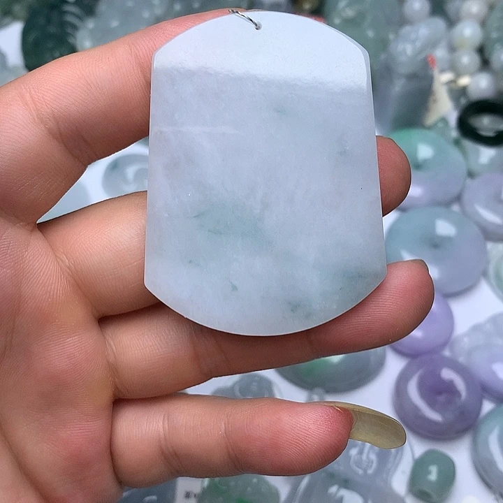 翡翠未镶嵌颈饰天然翡翠