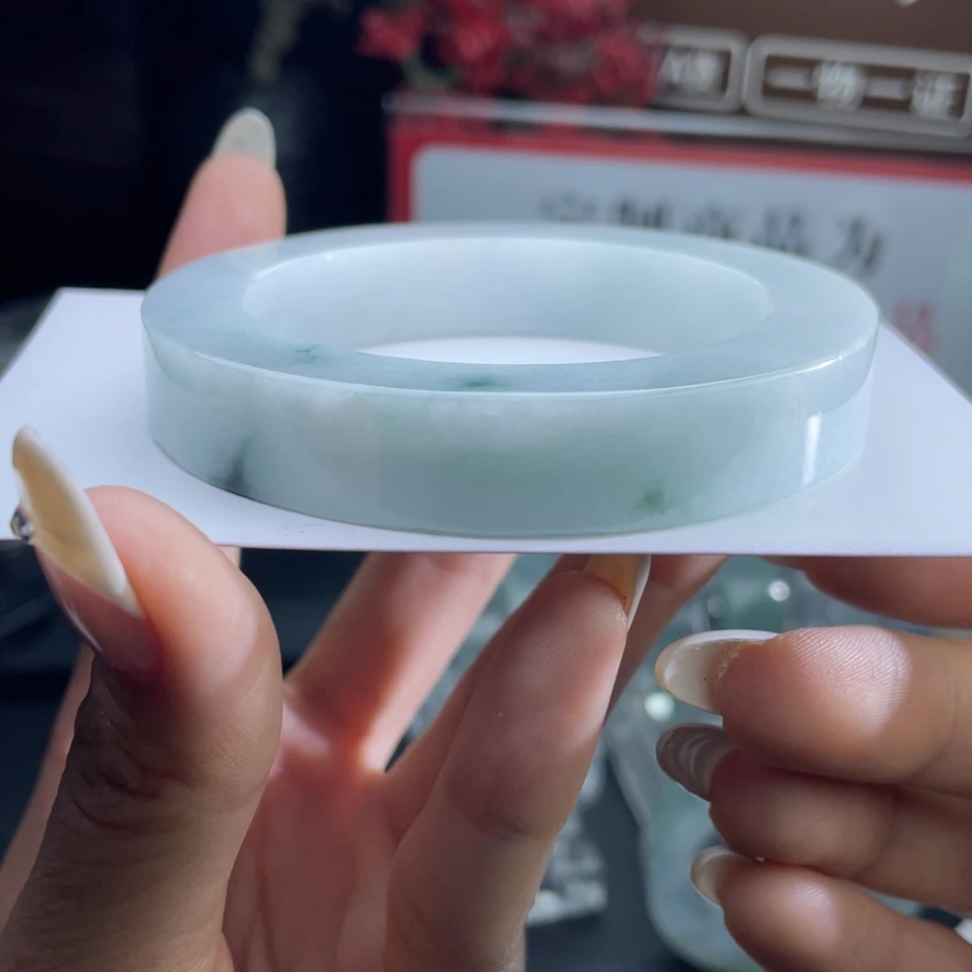 皇***范定制翡翠未镶嵌正圈