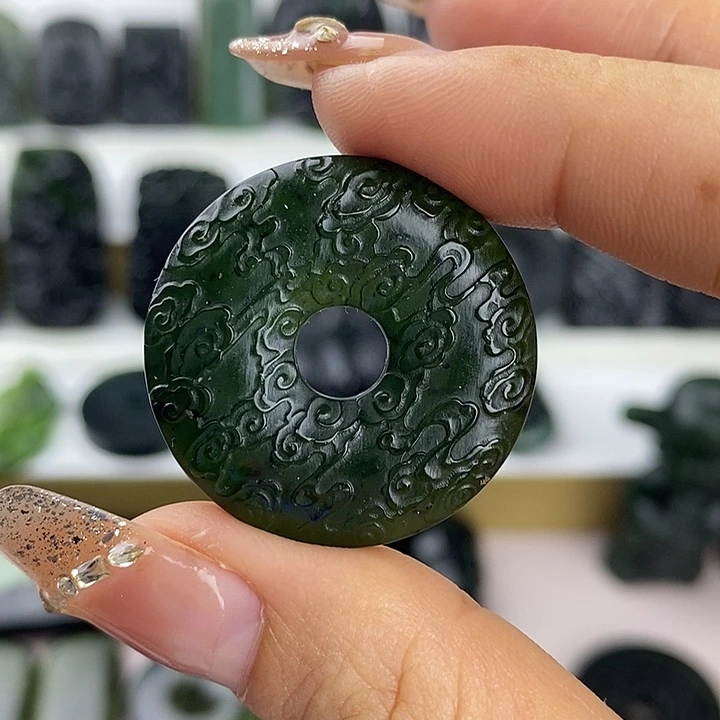 蛇纹石玉未镶嵌祥云平安扣