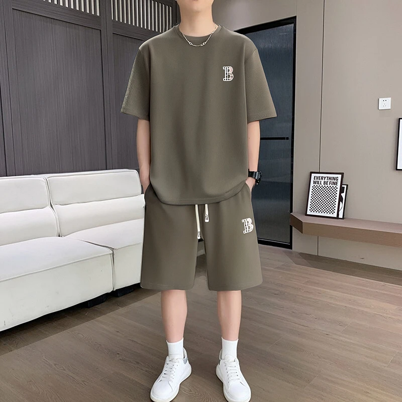2025新款夏季短袖短裤运动套装男士潮牌搭配一整套痞帅休闲两件套