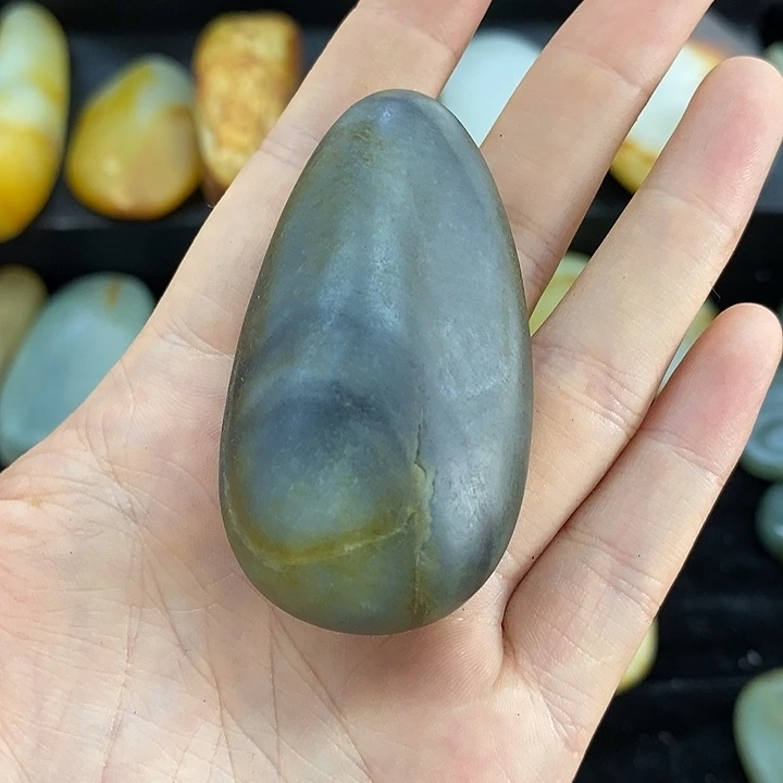 和田玉（糖玉）未镶嵌挂件