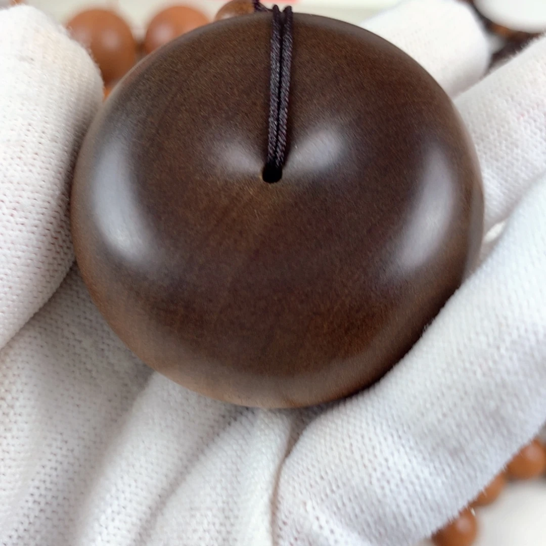 擎***柱木质类檀香木老山檀香檀香王平安扣，奶香