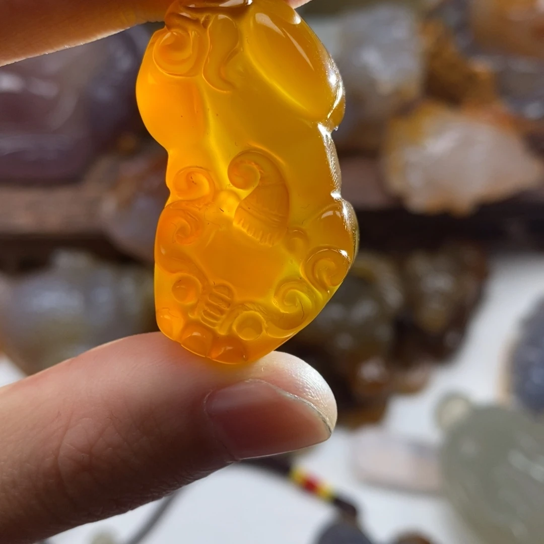 玛瑙/玉髓未镶嵌颈饰