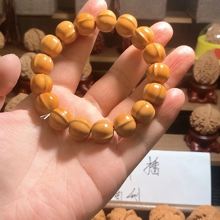 把件文玩核桃鲨鱼背