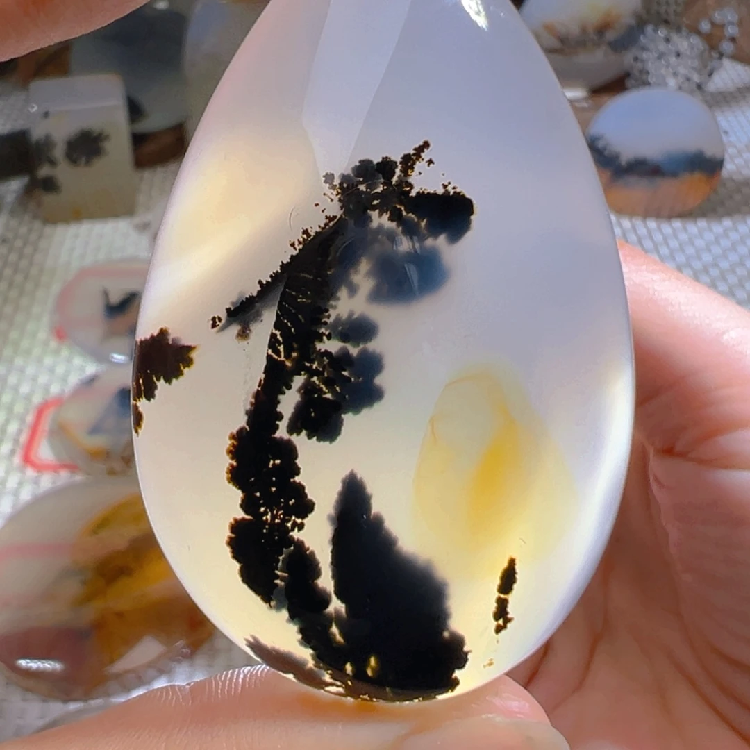 未镶嵌颈饰玛瑙/玉髓