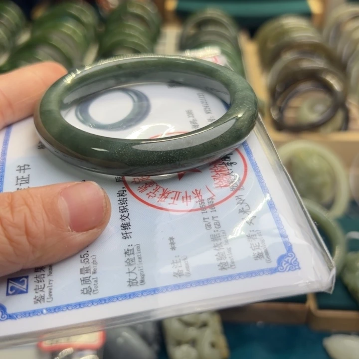 和田玉手镯未镶嵌58.8圈围10210