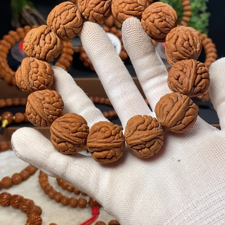 桃核吊坠李*国秦岭龙纹