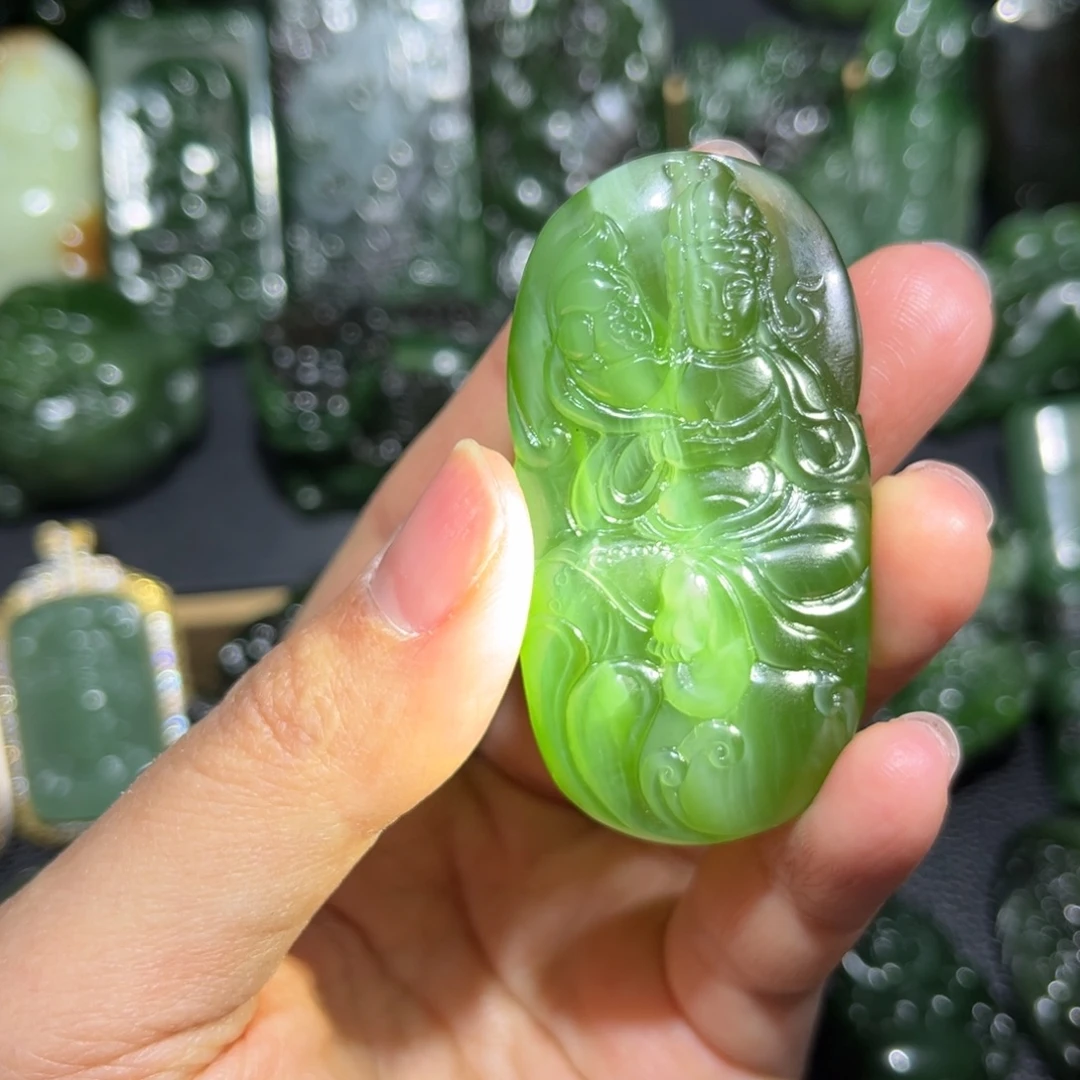 和田玉未镶嵌颈饰