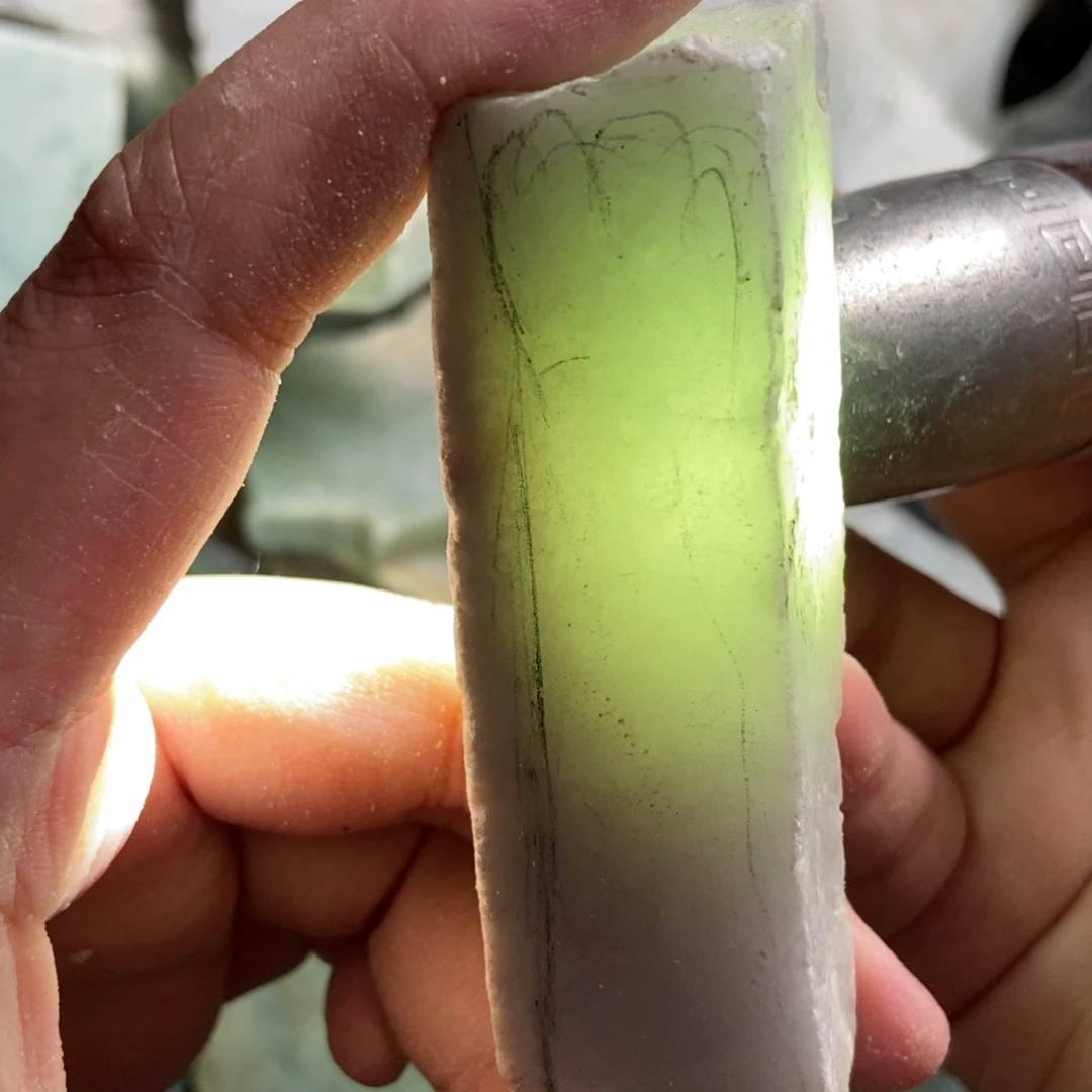 翡翠未镶嵌挂件天然翡翠