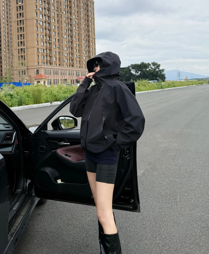 （专属链接）L连帽立体结构冲锋衣户外运动柔和机能情侣夹克外套H