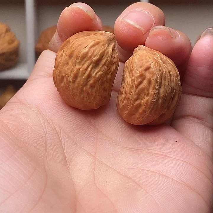 文玩核桃吊坠半臂