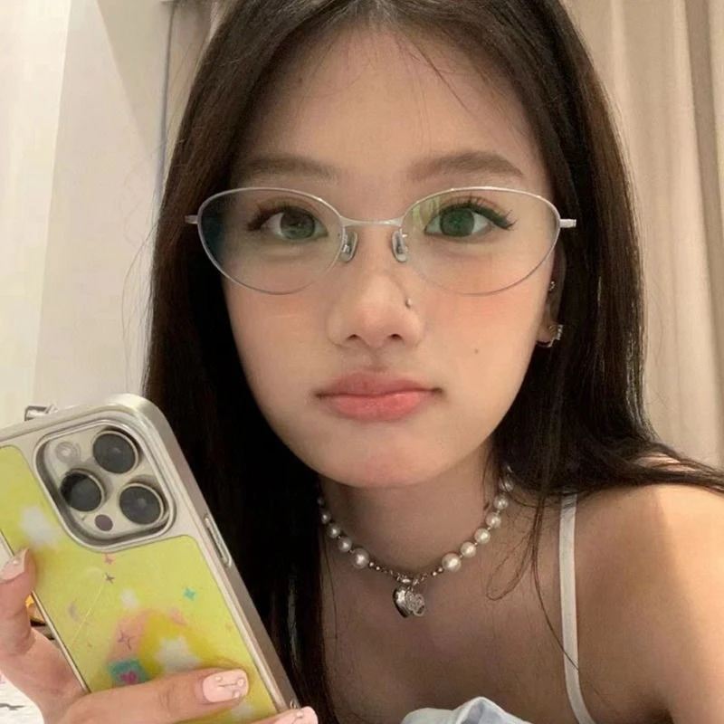 复古金丝边金属猫眼纯欲清冷高智感防蓝光素颜可配度数近视眼镜女