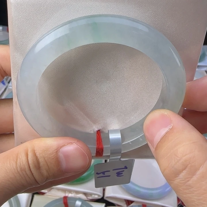 未镶嵌手镯翡翠翡翠手镯