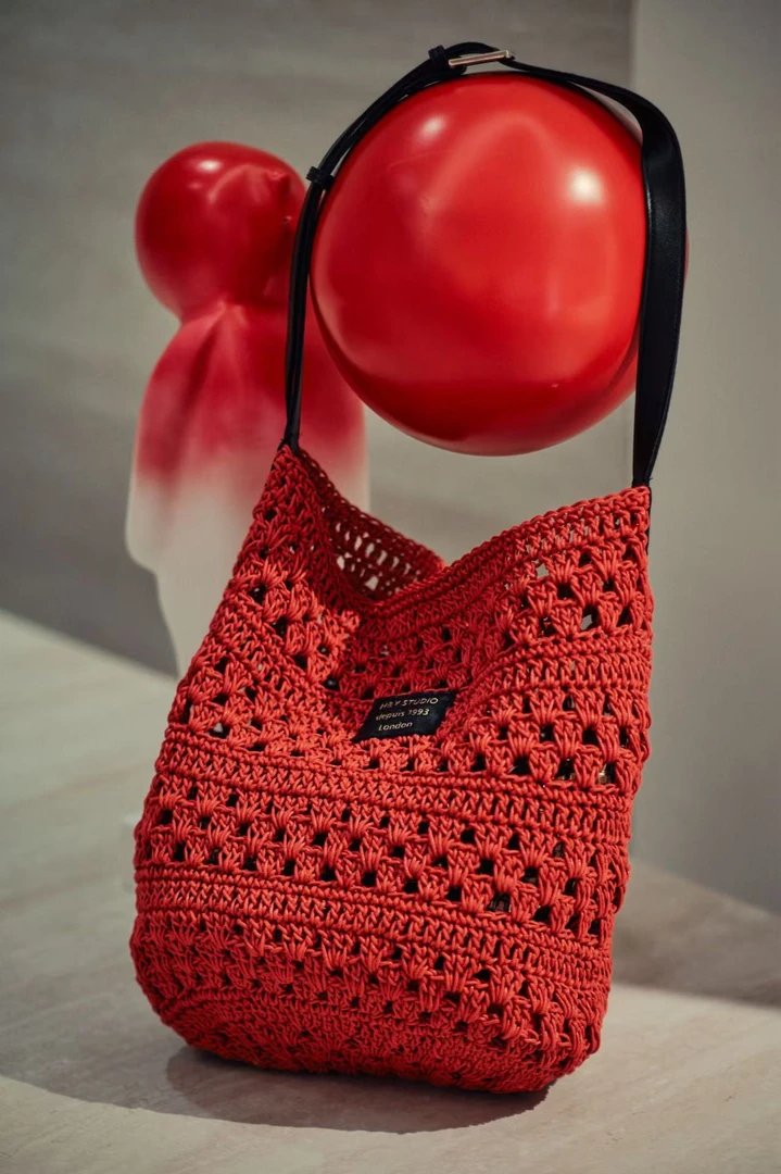 【张厂长家】背包见外包装手提式单肩包水桶包编织包欧美风地雷系