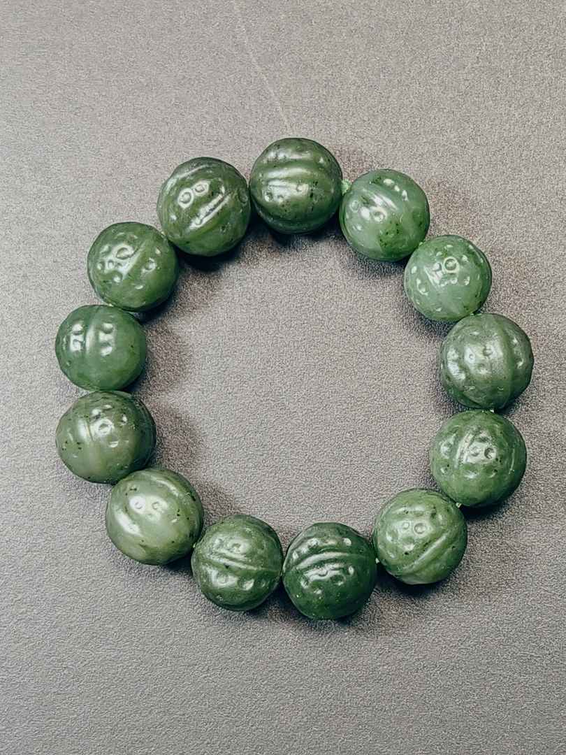 和田玉山料精品核桃手串