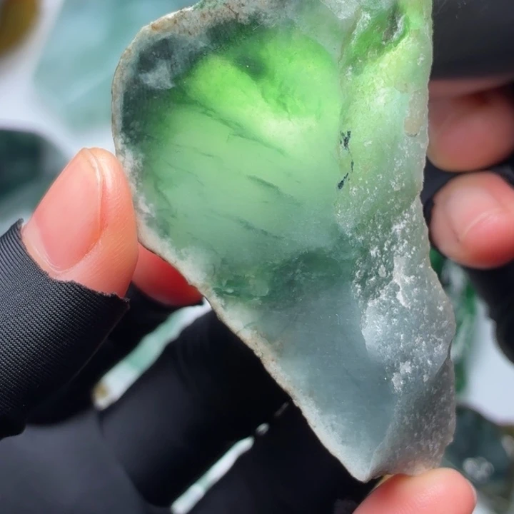 定制翡翠未镶嵌定制不退换