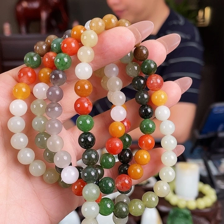 和田玉未镶嵌颈饰定制发货