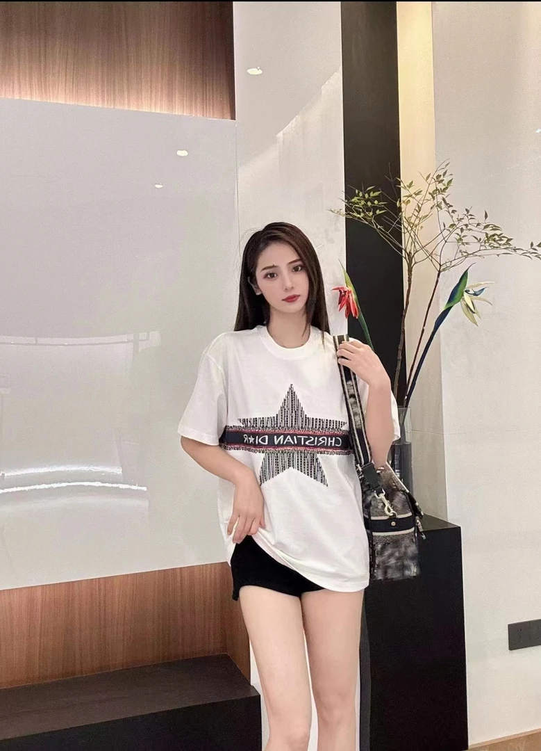 2024春夏新款刺绣五角星体恤 D2028【晶】