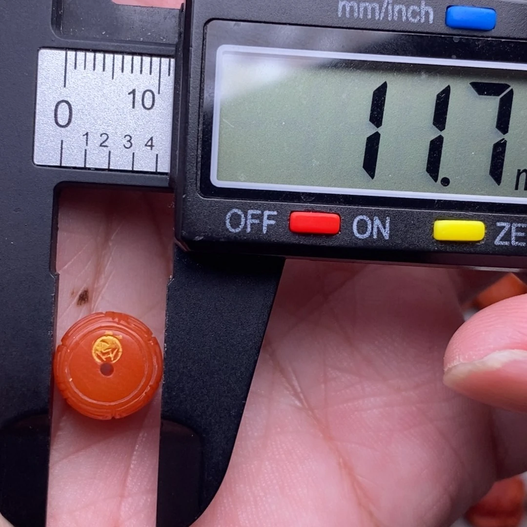 南红玛瑙配饰未镶嵌微瑕