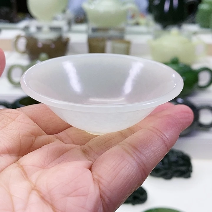 未镶嵌和田玉挂件茶杯50m l
