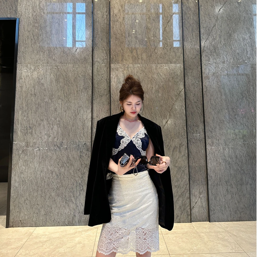 主播推荐-小众系列春夏款珠片蕾丝亭亭玉立半身裙