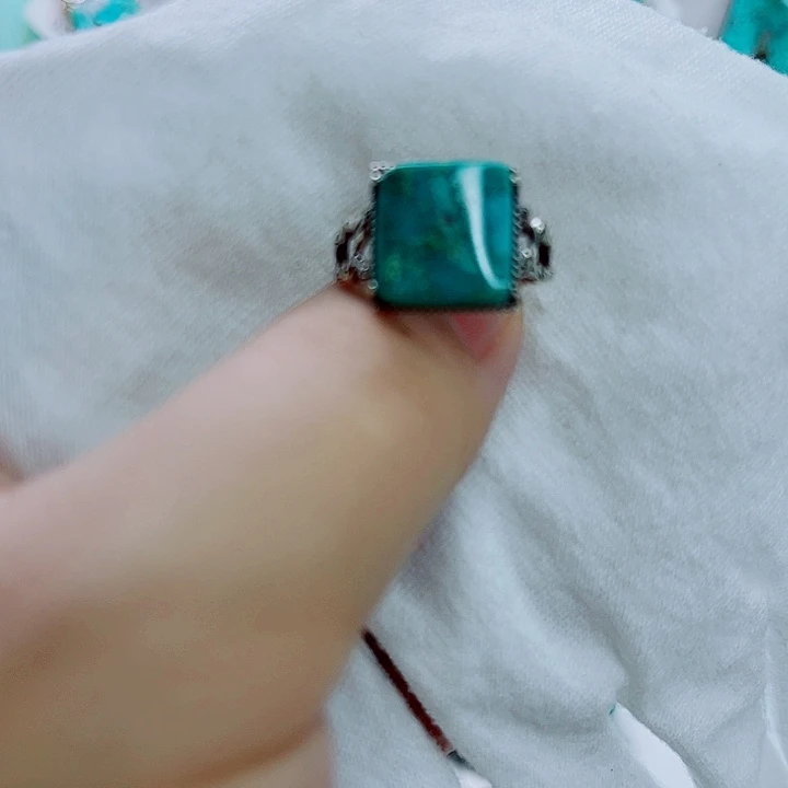未镶嵌南红玛瑙珠宝奇石