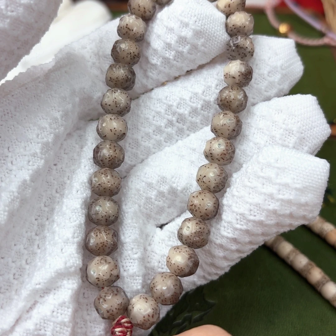 星月菩提吊坠8.5灰冰玉化二次圆