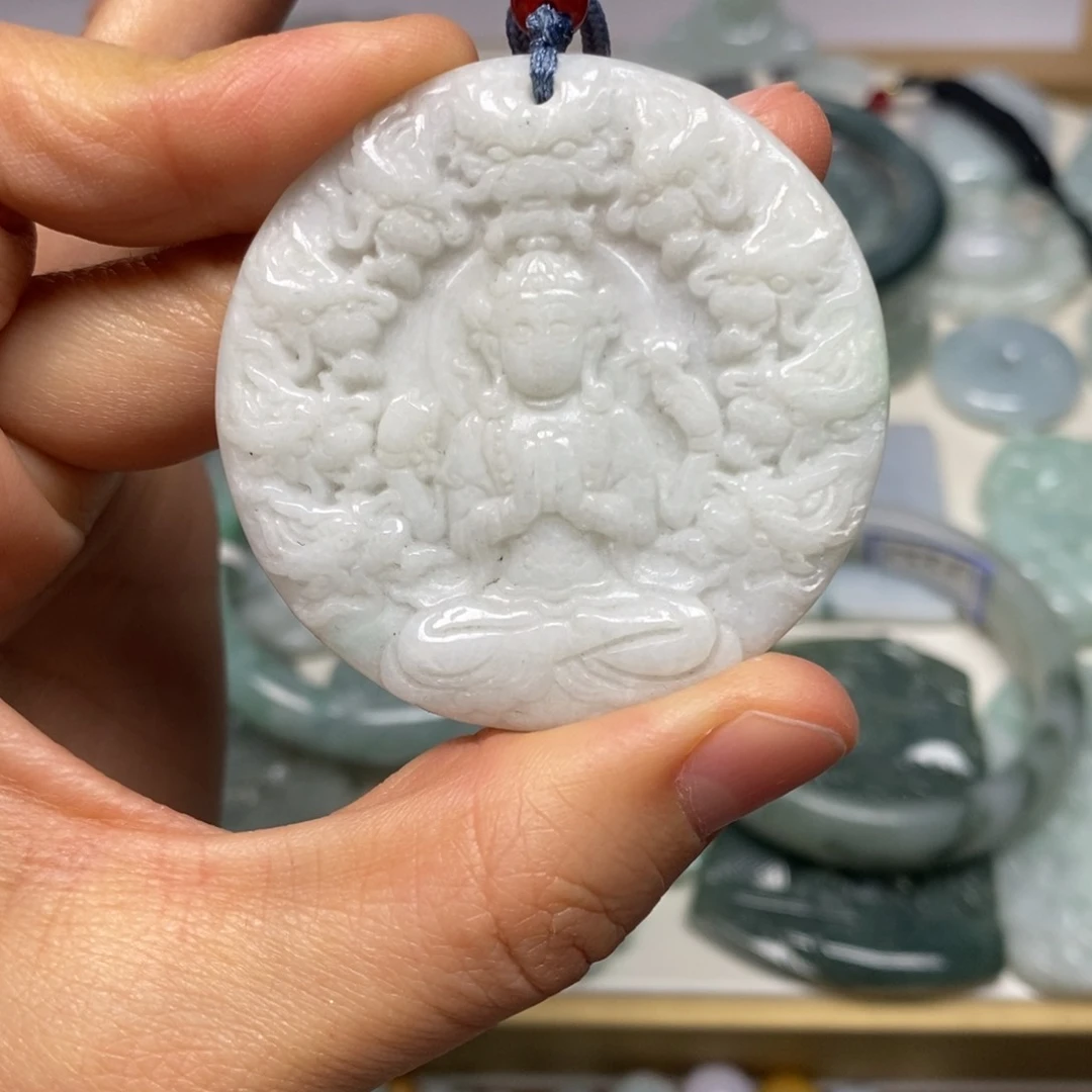 翡翠颈饰未镶嵌千手