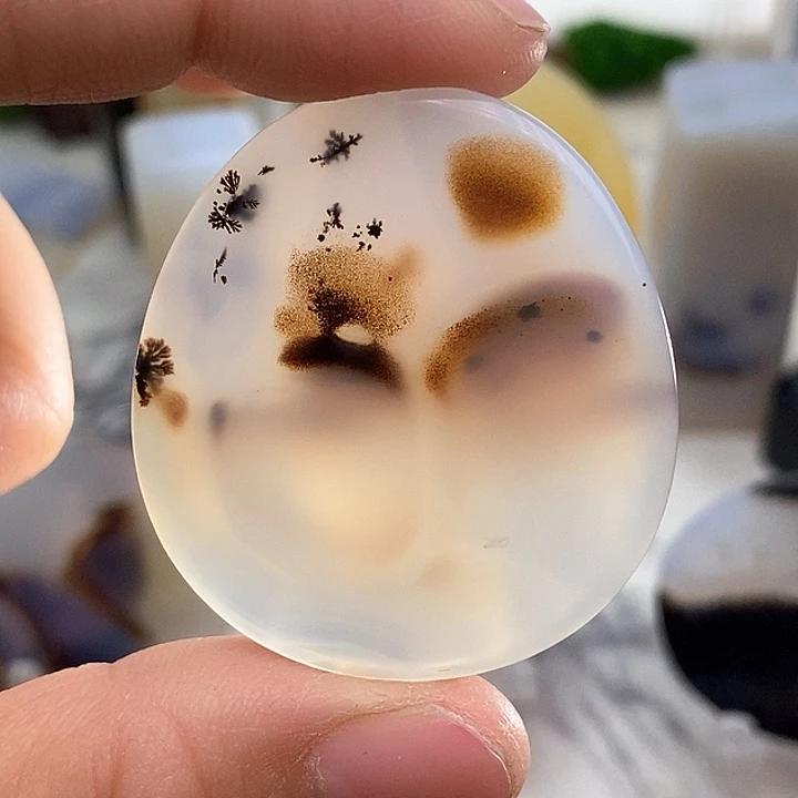 玛瑙/玉髓颈饰未镶嵌