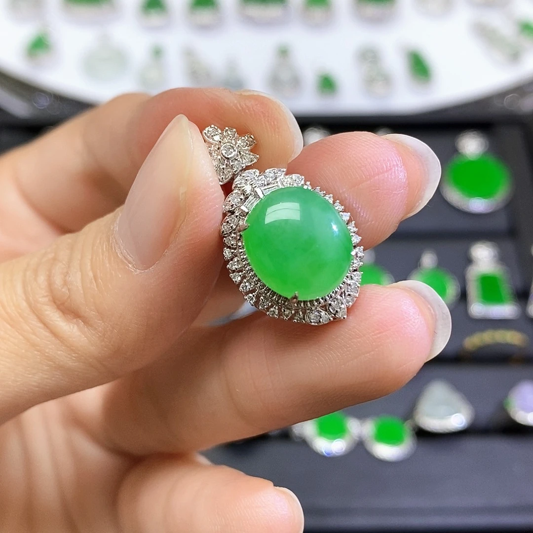 翡翠18K金镶嵌吊坠(不含链)