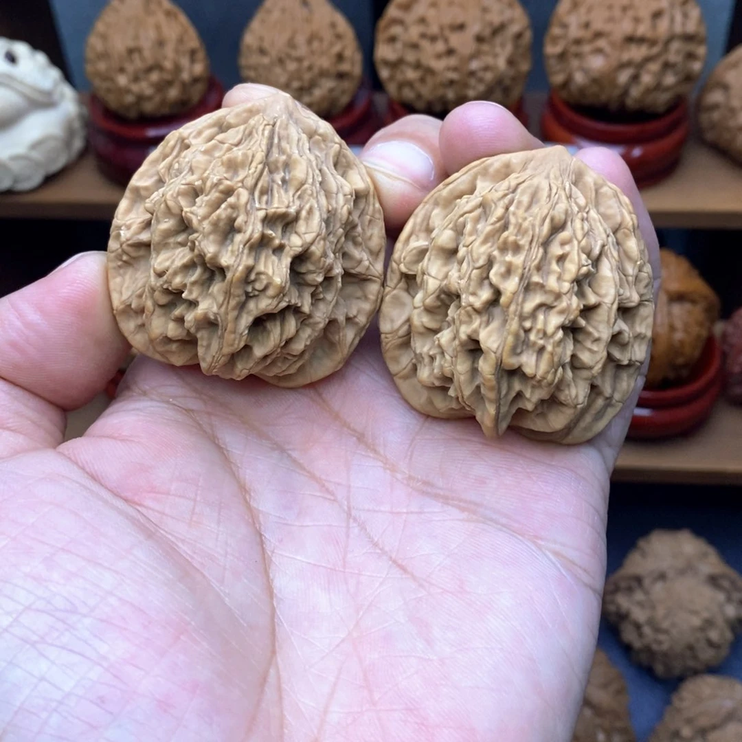 文玩核桃吊坠41麦穗虎头特价