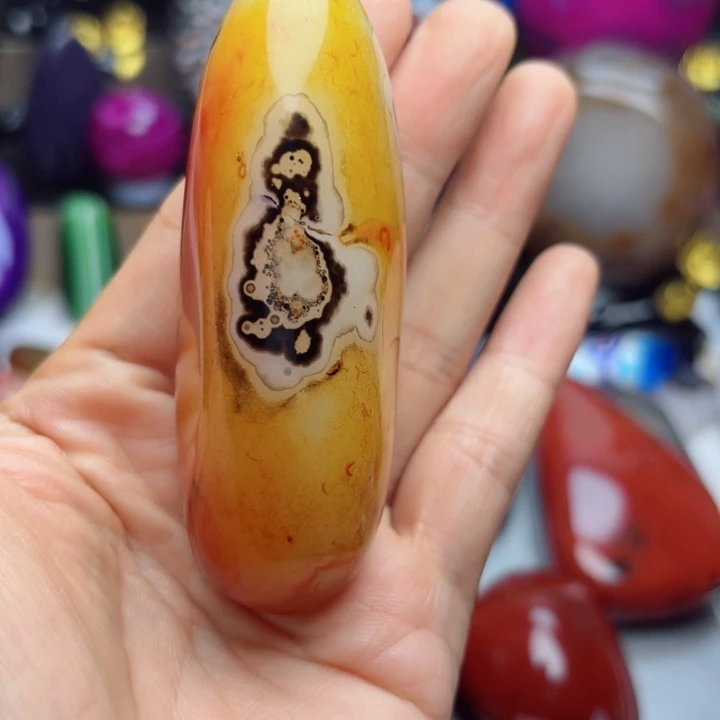 未镶嵌玛瑙/玉髓珠宝奇石田**笛