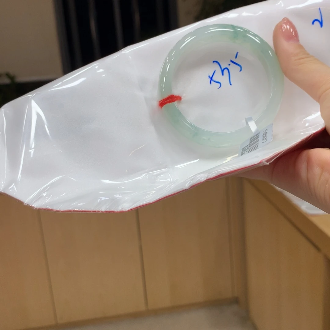未镶嵌手镯翡翠不退不换