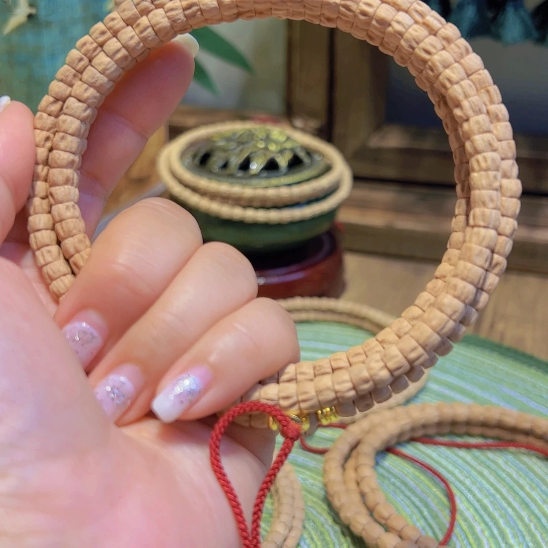 柏香籽/百香籽吊坠鱿*哥