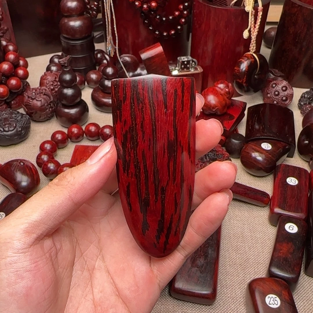 一***顺檀香紫檀（小叶紫檀）
