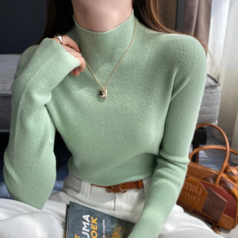 绿色羊绒半高领打底衫女内搭2025秋冬新款高级感毛衣针织修身上衣