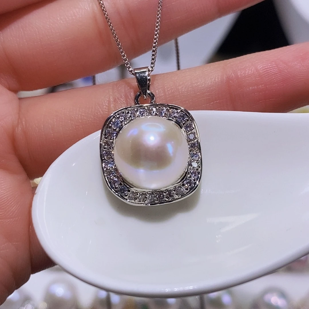 淡水珍珠颈饰合金