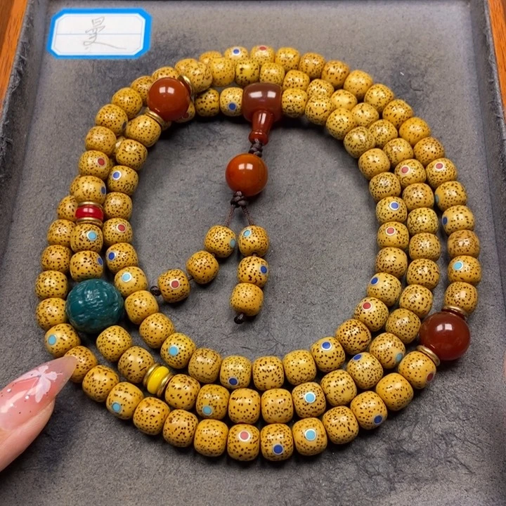 星月菩提吊坠菩提