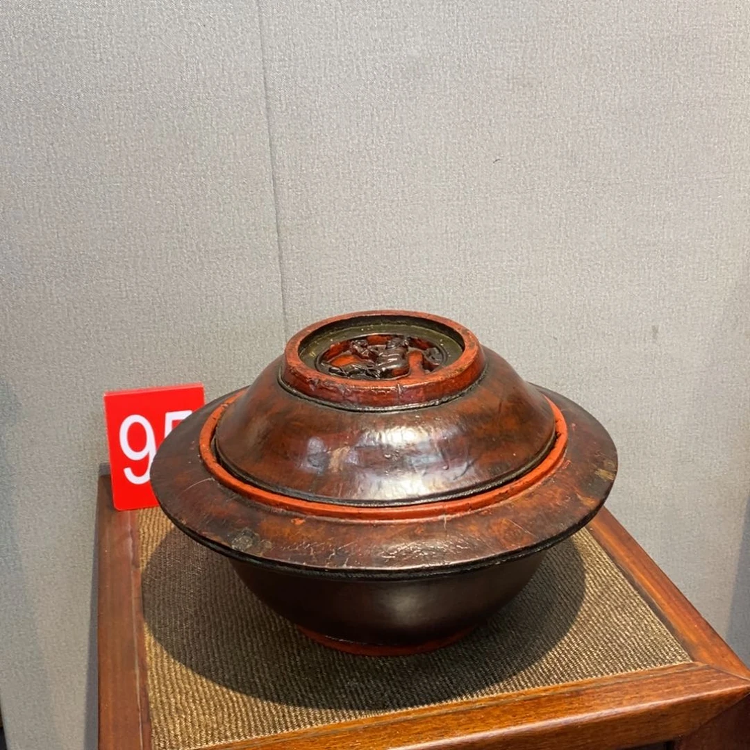 阿***丁木（红木类）老木桶摆件家具