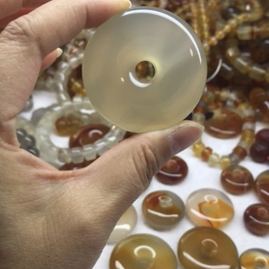 玛瑙/玉髓手链未镶嵌二**木