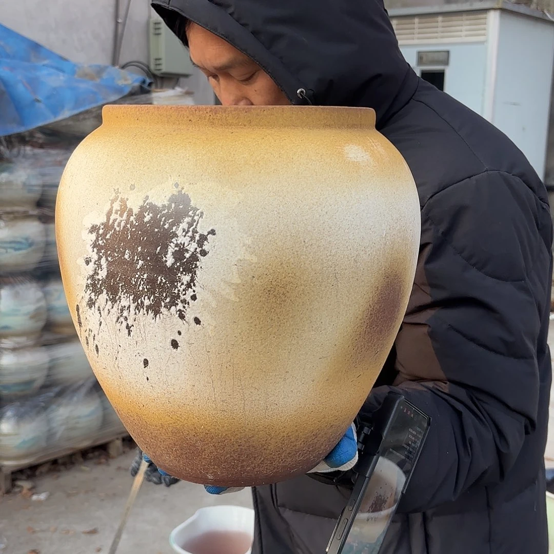 高度28厘米口20厘米