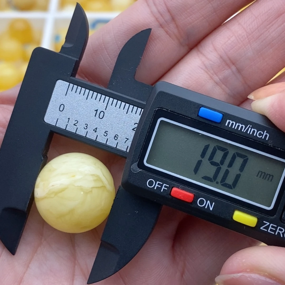 未镶嵌蜜蜡裸石微瑕珠子